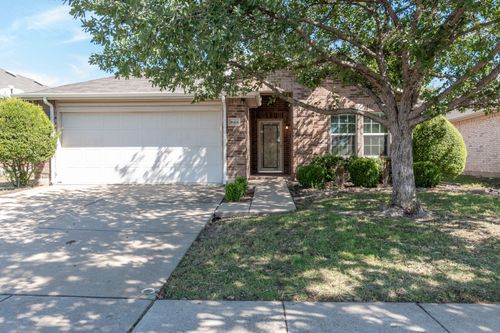 16424 Cowboy Trl, Justin, TX, 76247-6770 | Card Image