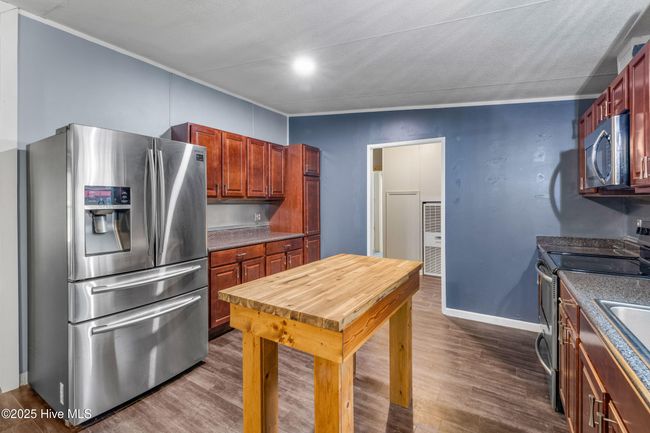 107 Indian Cave Dr, House other with 4 bedrooms, 2 bathrooms and null parking in Richlands NC | Image 10