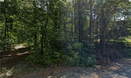 3805 Mallard Dr, Pine Bluff, AR, 71601-9784 | Card Image