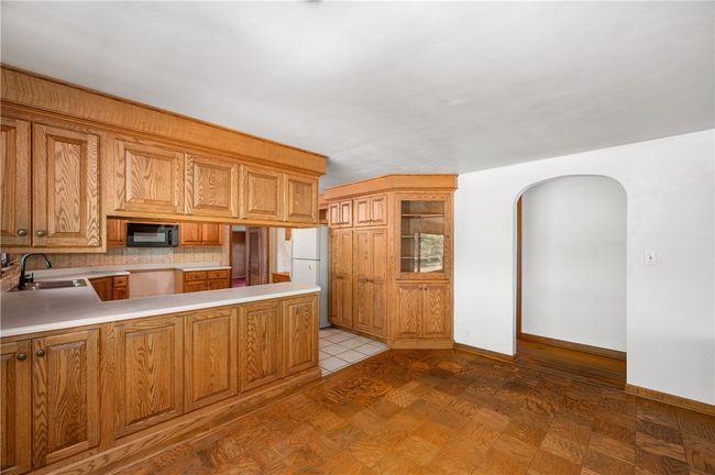 Dining Area | Image 28