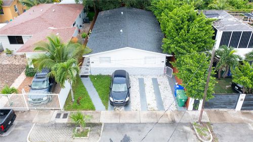 1831 Nw 41st St, Miami, FL, 33142-4761 | Card Image