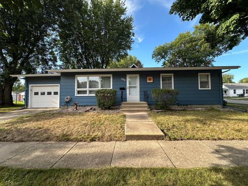 604 W Warren St, Luverne, MN, 56156-1750 | Card Image