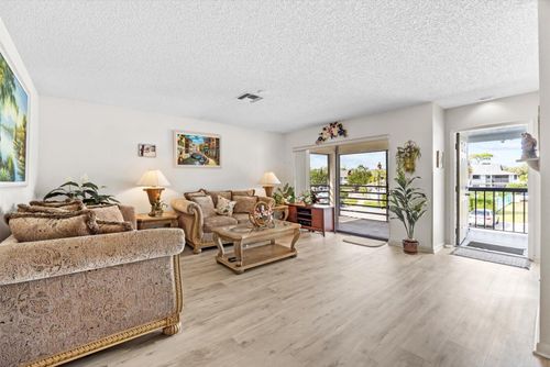 apt-c6-1250 Se Parkview Pl, Stuart, FL, 34994-5546 | Card Image