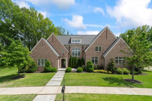 564 Lambs Brook Ln, Collierville, TN, 38017-2262 | Card Image
