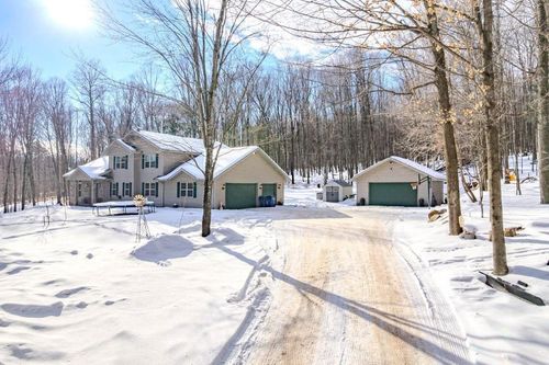 9100 N 12th Ave, Merrill, WI, 54452-7772 | Card Image