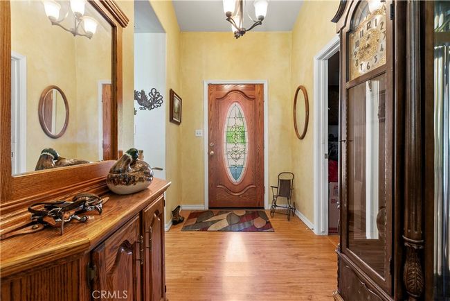Front Door | Image 19