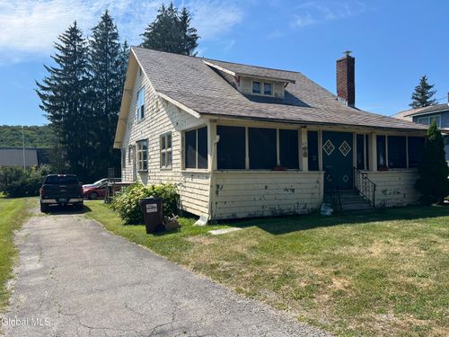 83 Quaker St, Granville, NY, 12832-1532 | Card Image