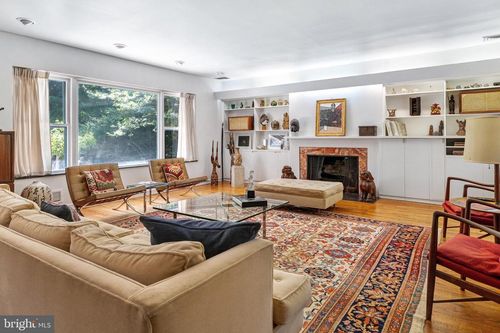 4145 Timber Ln, PHILADELPHIA, PA, 19129-5525 | Card Image