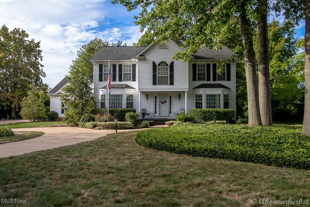 Kingsborough Dr, Painesville, OH 44077