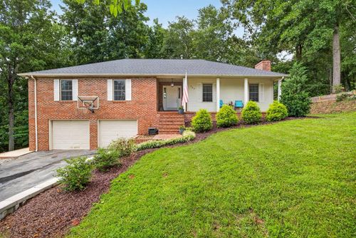 864 Spring Valley Rd, Cookeville, TN, 38501-3799 | Card Image