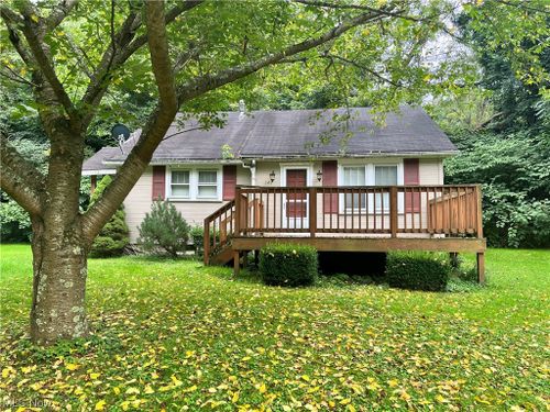 247 Township Road 306, Hammondsville, OH, 43930-7992 | Card Image