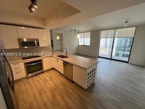 apt-1414-999 Sw 1st Ave, Miami, FL, 33130-3424 | Card Image
