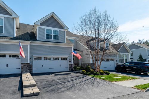 50 Stratford Ln, Wappingers Falls, NY, 12590-3546 | Card Image