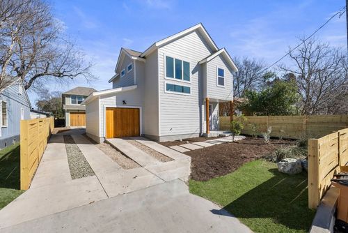 512 W Saint Johns Ave, Austin, TX, 78752-2420 | Card Image