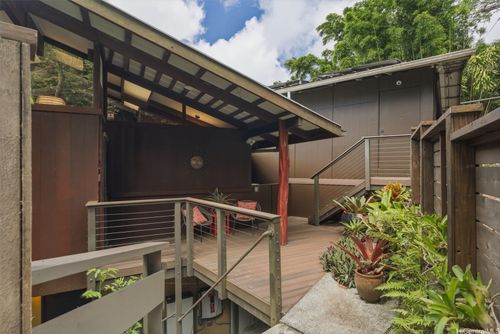 4142 Round Top Dr, Honolulu, HI, 96822-5020 | Card Image