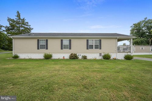 43-43 Hedgerow Hollow Rd, SMYRNA, DE, 19977-1884 | Card Image