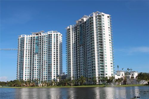 apt-2007n-2641 N Flamingo Rd, Sunrise, FL, 33323-1743 | Card Image