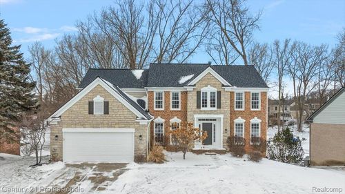 1412 Marina Pointe Blvd, Lake Orion, MI, 48362-3905 | Card Image