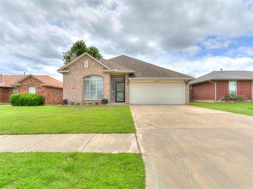 8620 Ne 34th Pl, Spencer, OK, 73084-3278 | Card Image