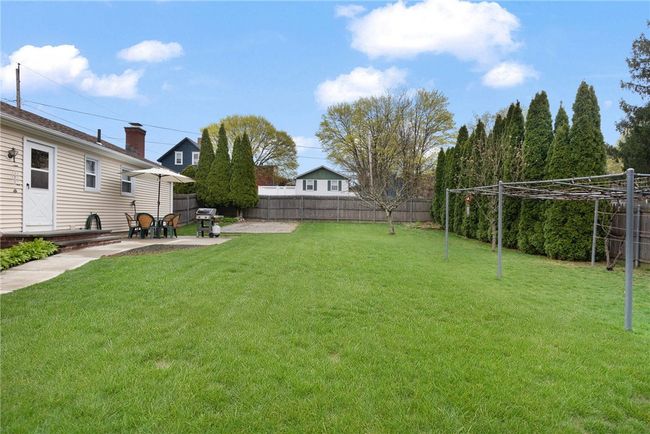 70 Silver Spring Ave, House other with 3 bedrooms, 1 bathrooms and 6 parking in Riverside RI | Image 33