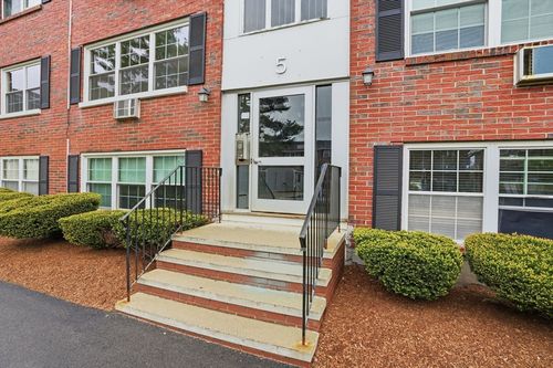 5-5 Tara Dr, Weymouth, MA, 02188-3229 | Card Image