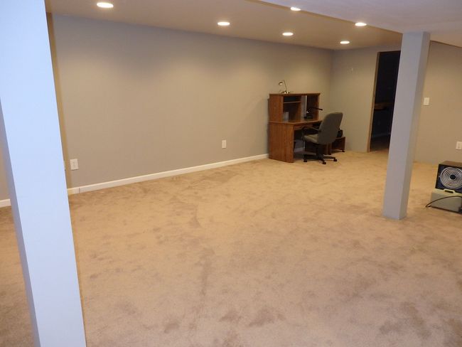 UNIT-2 - 140 Pine Tree Ridge Dr, Condo with 2 bedrooms, 3 bathrooms and null parking in Waterford MI | Image 28