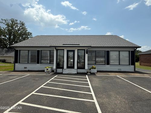 79 Federal Dr, Jackson, TN, 38305-3941 | Card Image