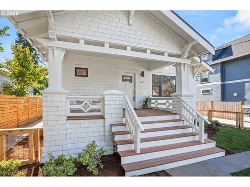 2415 Ne 38th Ave, Portland, OR, 97212 | Card Image