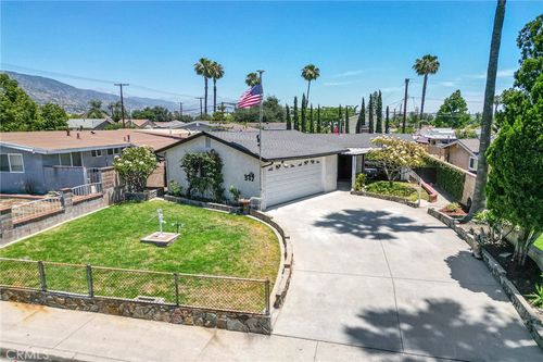 542 N Louise Ave, Azusa, CA, 91702-2825 | Card Image