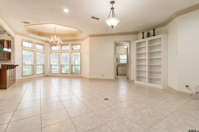 3826 Woods Blvd, House other with 4 bedrooms, 3 bathrooms and null parking in Tyler TX | Image 12
