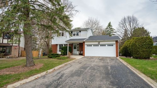67 Birchview Cres, Bolton, ON, L7E3X2 | Card Image
