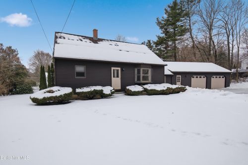 11 Opeechee St, Lanesborough, MA, 01237-9850 | Card Image