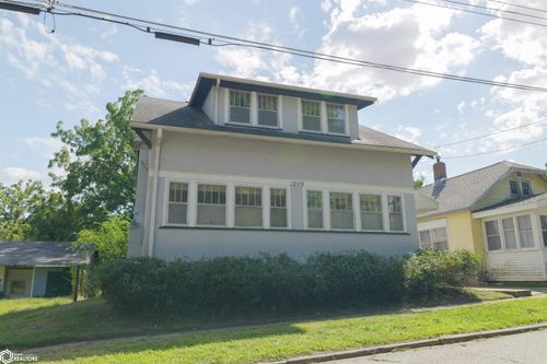 1209 Virginia Ave, Burlington, IA, 52601-4559 | Card Image