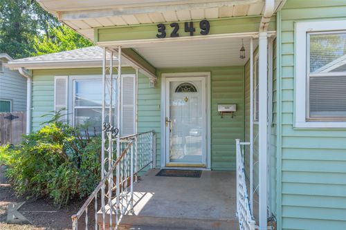 3249 S 13th St, Abilene, TX, 79605-4033 | Card Image
