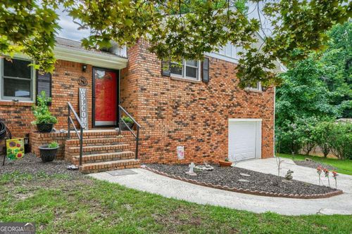 620 Ravenwood Drive, Woodstock, GA, 30188 | Card Image