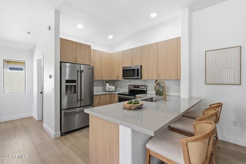 215-17150 N 23rd St, Phoenix, AZ, 85022-2274 | Card Image