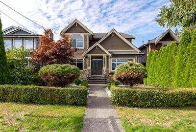 7307 2nd St, House other with 5 bedrooms, 4 bathrooms and 2 parking in Burnaby BC | Image 1