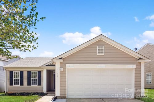 1564 Hollow Maple Dr, Charlotte, NC, 28216-1588 | Card Image