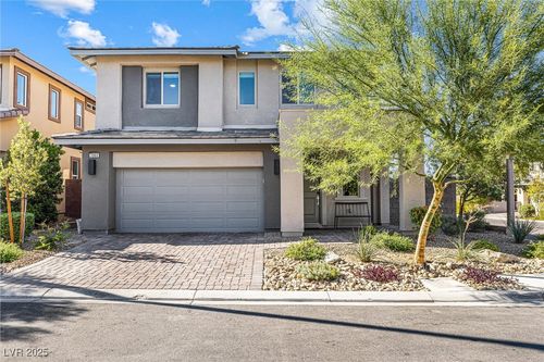 7003 Pearl Hilltop Ct, Las Vegas, NV, 89148-4352 | Card Image
