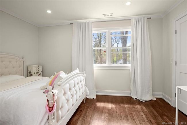 24 Appletree Ln, House other with 3 bedrooms, 3 bathrooms and null parking in Norwalk CT | Image 8