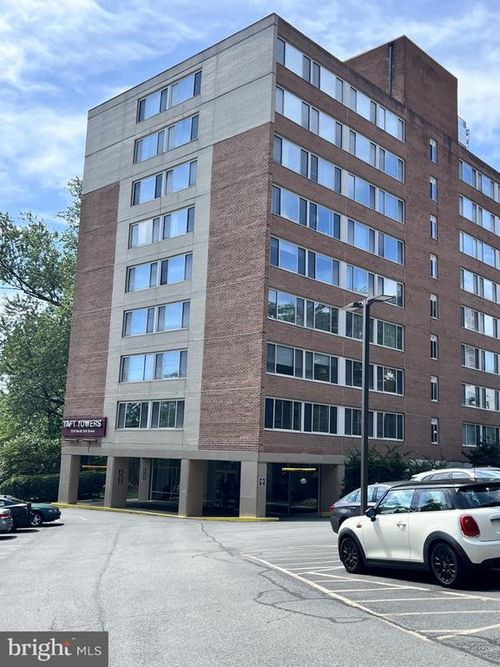 103-1210 N Taft St, ARLINGTON, VA, 22201-2432 | Card Image
