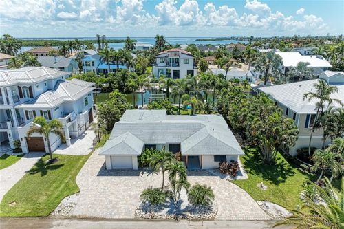 714 Norton St, LONGBOAT KEY, FL, 34228-1448 | Card Image