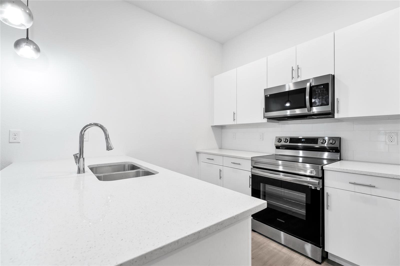 Residential in DAVENPORT 3