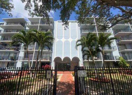 apt-402-12500 Ne 15th Ave, North Miami, FL, 33161-6062 | Card Image