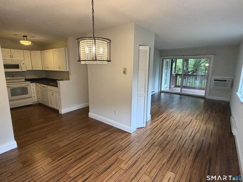 133-3699 Broadbridge Ave, Stratford, CT, 06614-2062 | Card Image