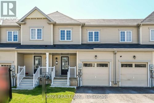 27 Cooke Ave, Brantford, ON, N3T0S2 | Card Image