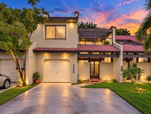 c-44-3325 Torremolinos Ave, Doral, FL, 33178-2961 | Card Image