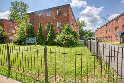 b2-279 Westland Street, Hartford, CT, 06112 | Card Image