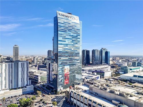 50a-900 W Olympic Boulevard, Los Angeles, CA, 90015 | Card Image
