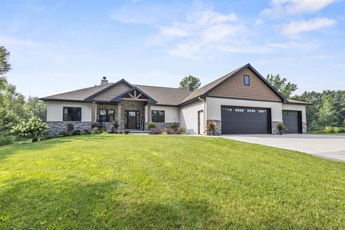 7263 Marissa Circle, LITTLE SUAMICO, WI, 54171 | Card Image